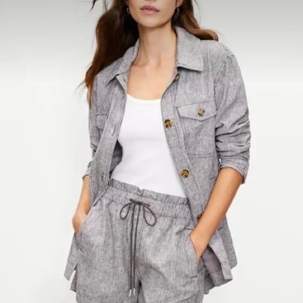 Loft Railroad Stripe Linen Blend Shirt Jacket Gray and White Size Small